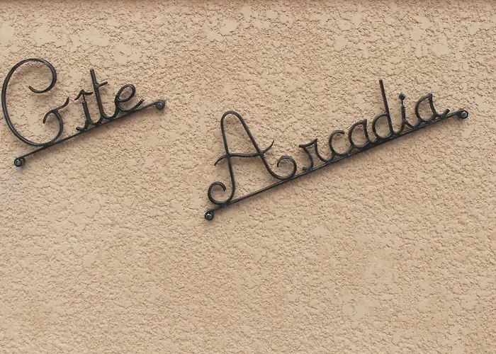 Arcadia Semesterbostad